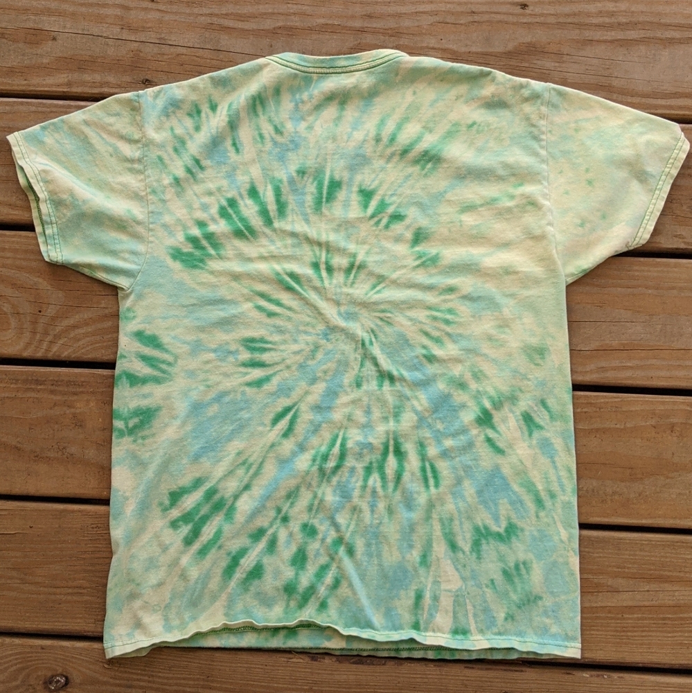 ✨3/$10✨Women's Reverse Dye Tee - Picture 2 of 8